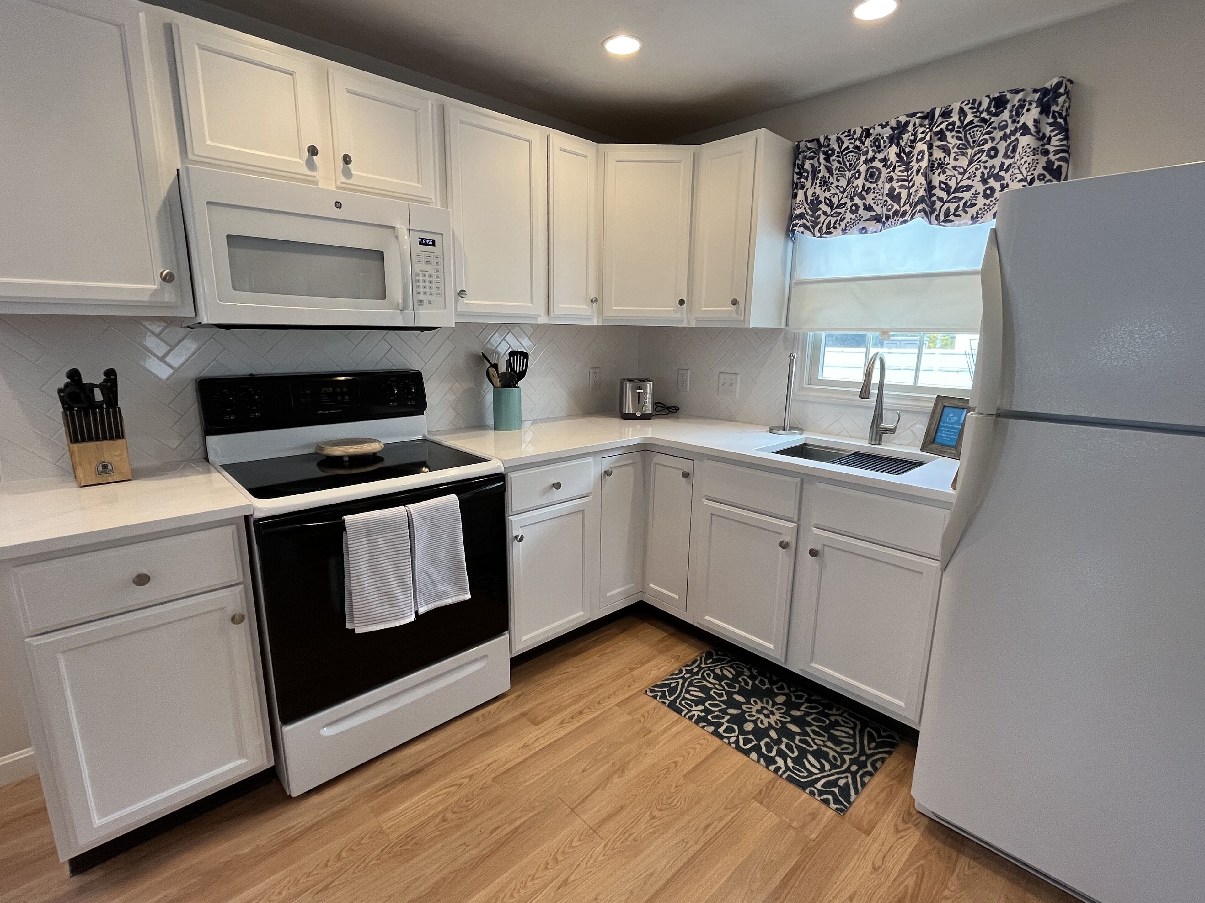 Gorgeous home close to everything you need!