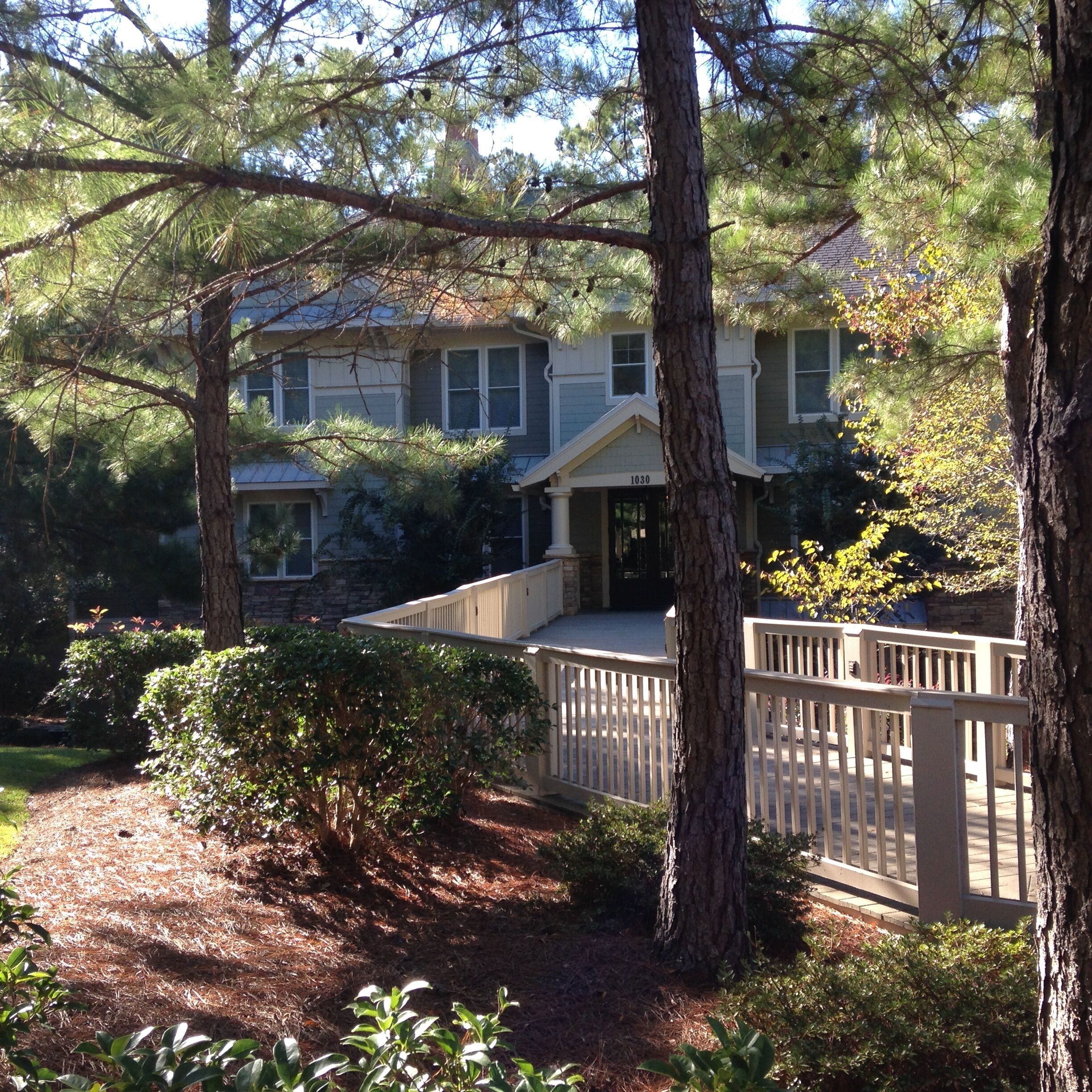 Two Bedroom Condo Minutes from the Ritz Carlton.