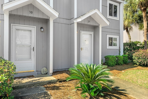 New Paint on outside of all the units!