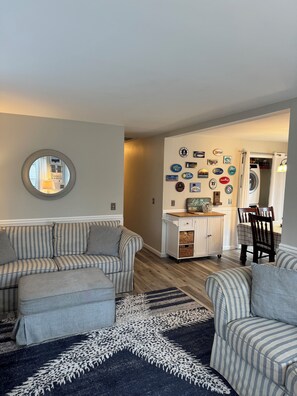 Interior - Adorable Beach House in perfect location (Rehoboth Beach)