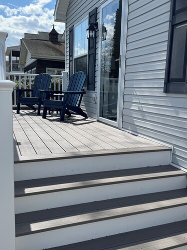 Adorable Beach House in perfect location