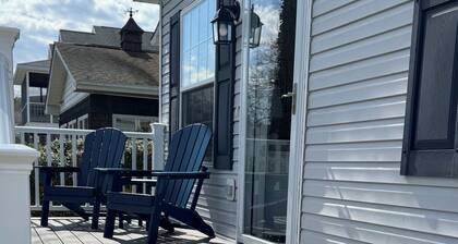 Adorable Beach House in perfect location