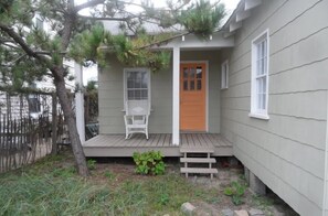Exterior - The Surf Shack,Charming historic cottage, steps to the beach, Nags Head MP 11 (Nags Head)