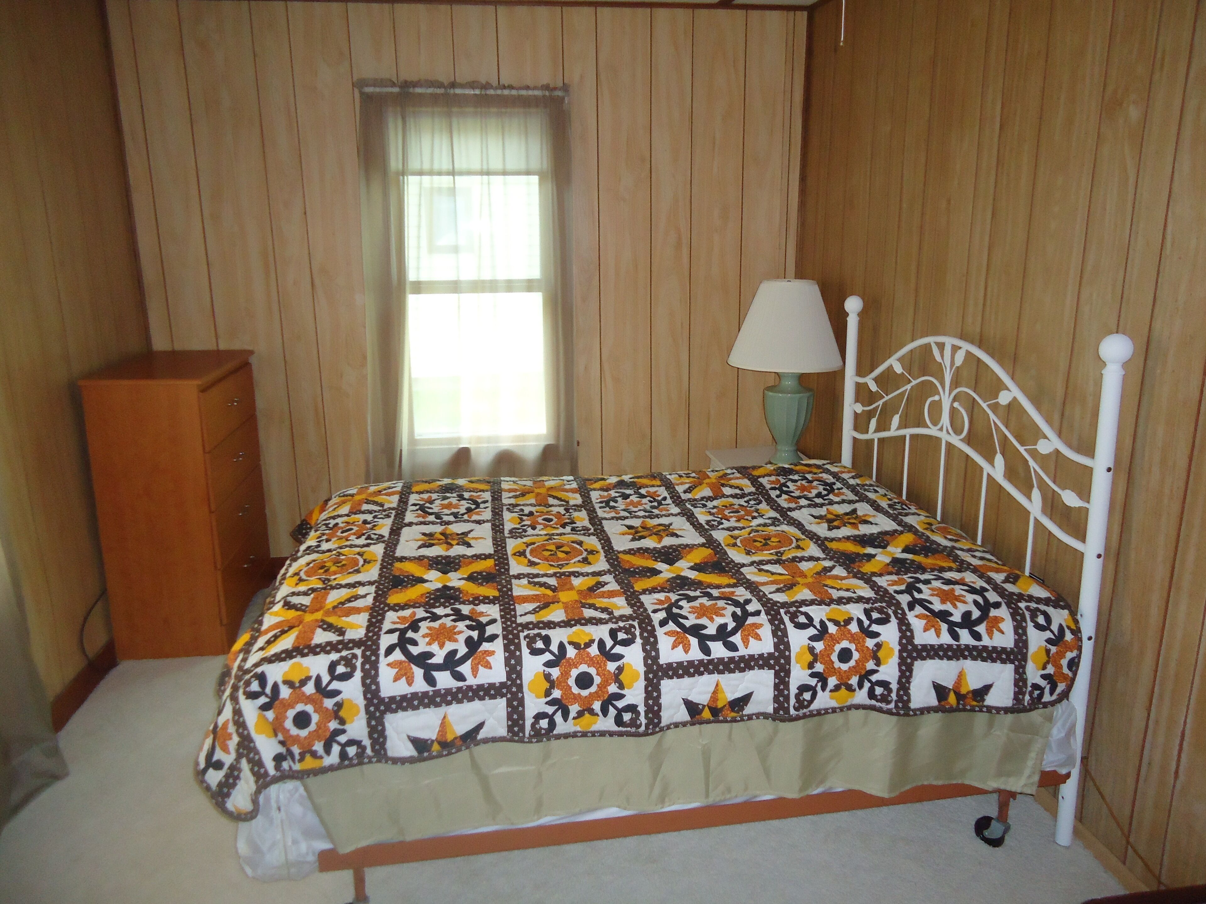 2 bdrm cottage on the Chippewa River