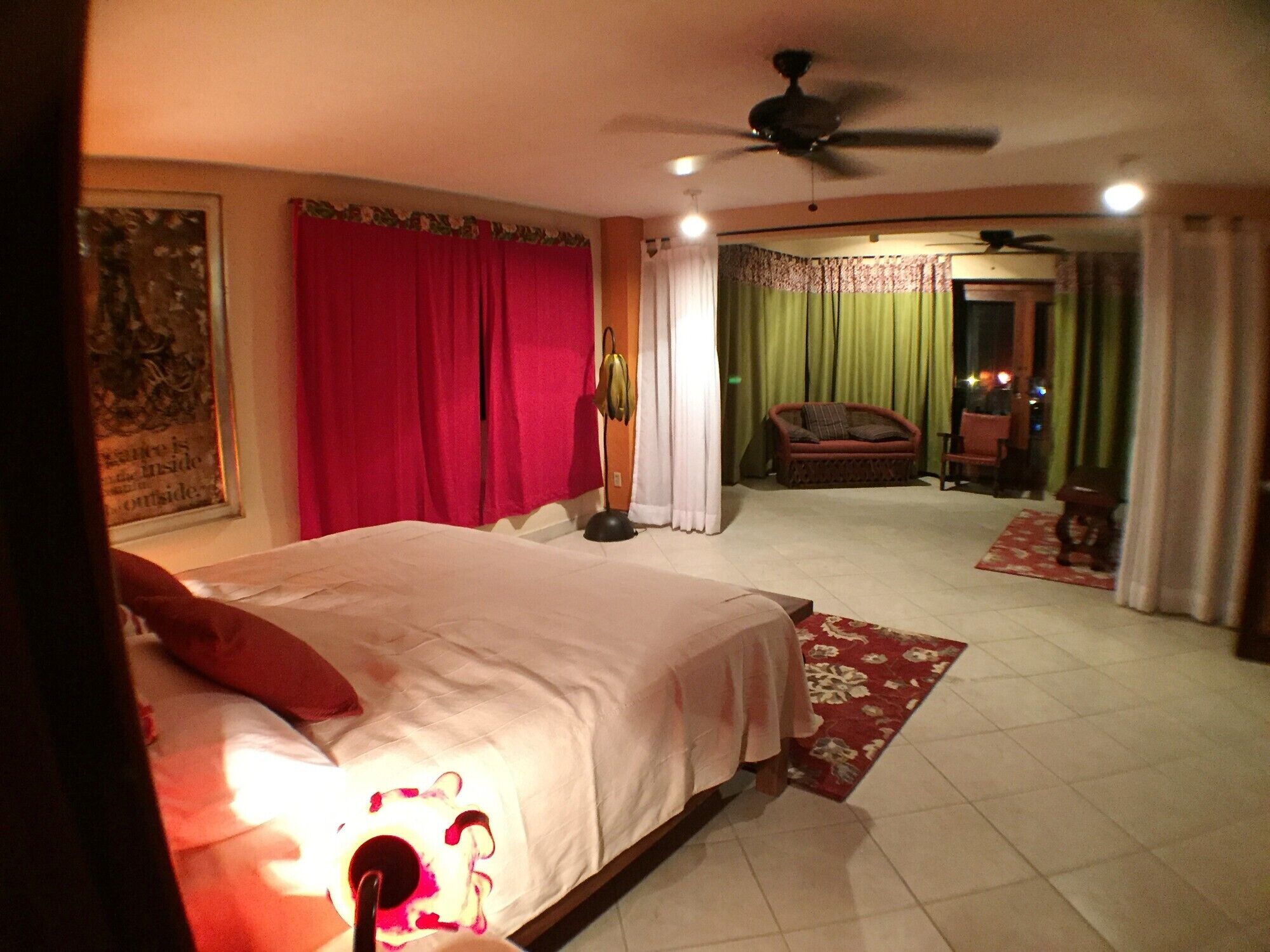 Villa De Corazon -Main 2 levels