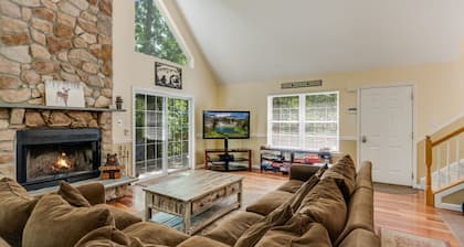 MASTHOPE-BIG BEAR-LACKAWAXEN-LUXURY 4 Bedroom-Game Room