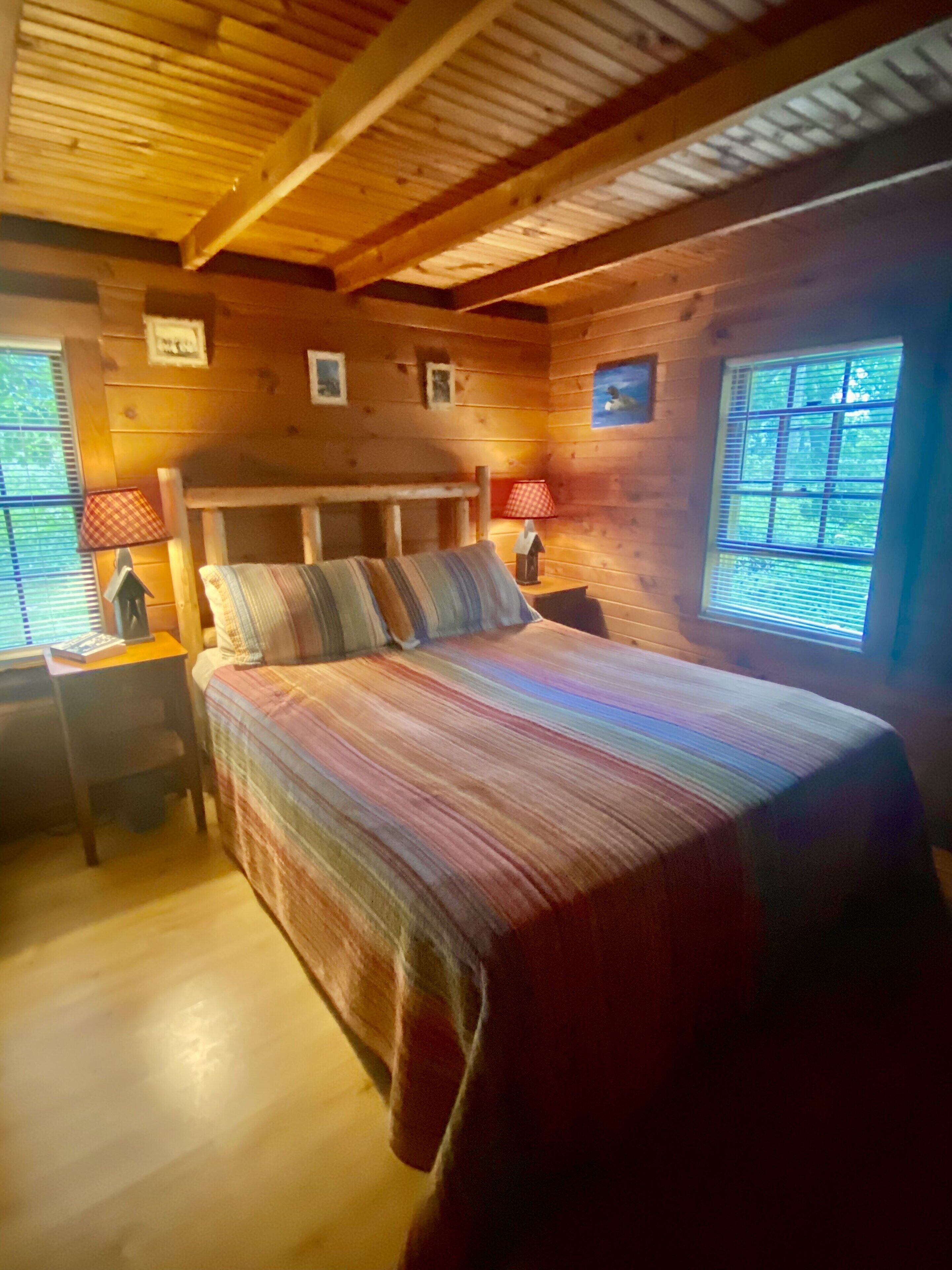 Endulge Fall this Sept & Oct @The Waterfall Cottage! Weeks&weekends still avail.