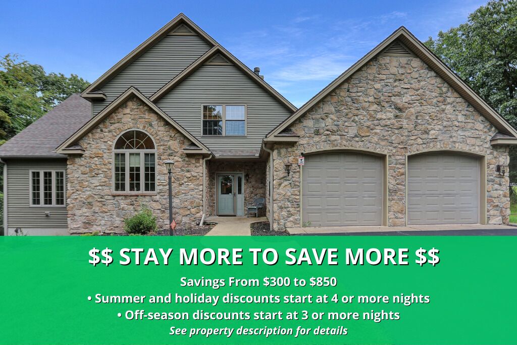 Luxury Home Near Marina at Raystown Lake with Arcade, Fire Pit, Pool Table!