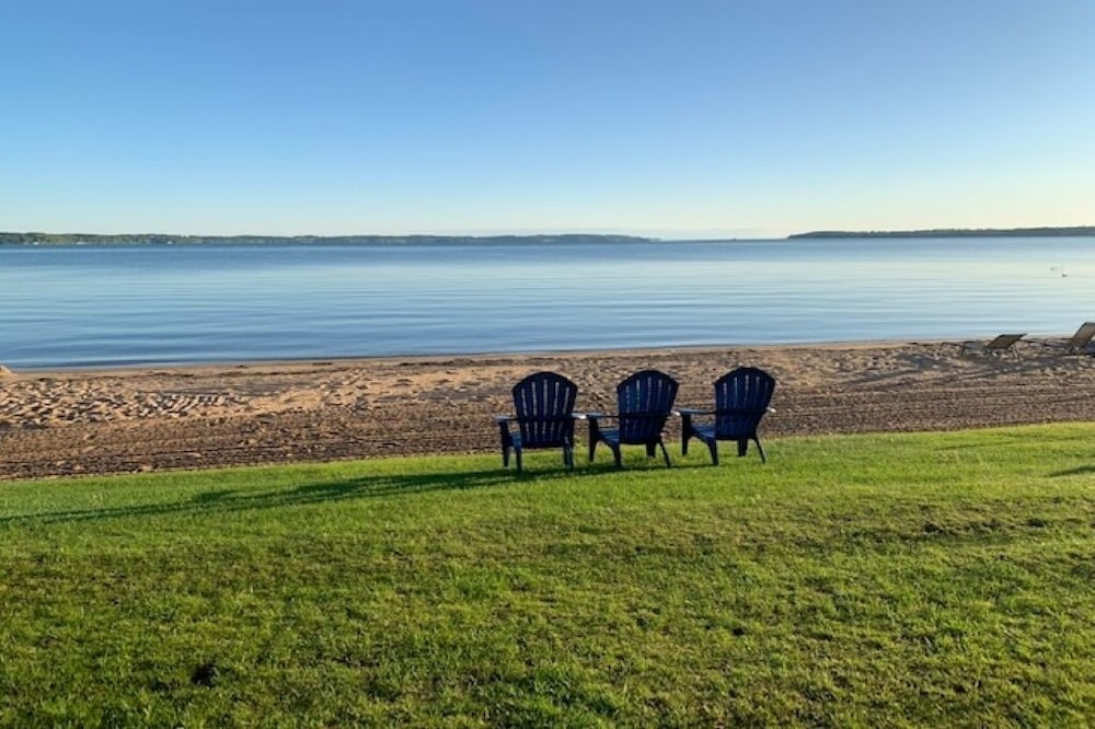 Lake Michigan Beach condo
