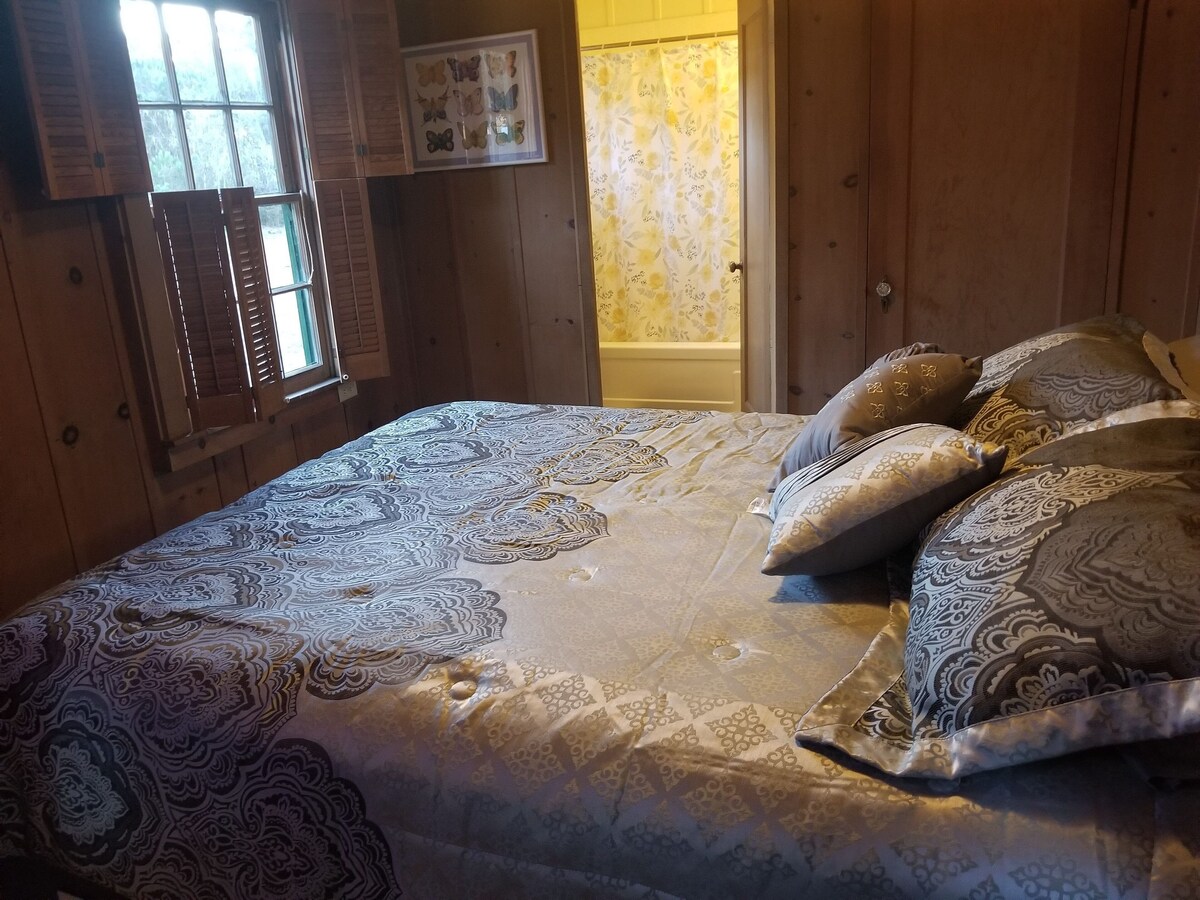 Photo 6 of Forest Cottage on 1/4 Acre