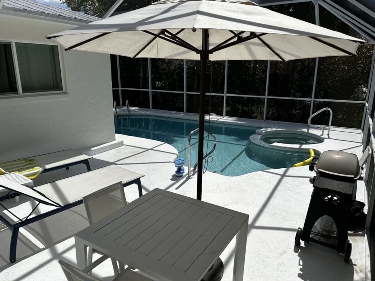 Photo 12 of Beach Retreat House (Pool & Spa)
