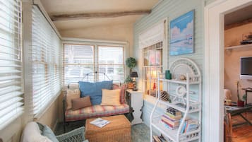 Smart TV, DVD player