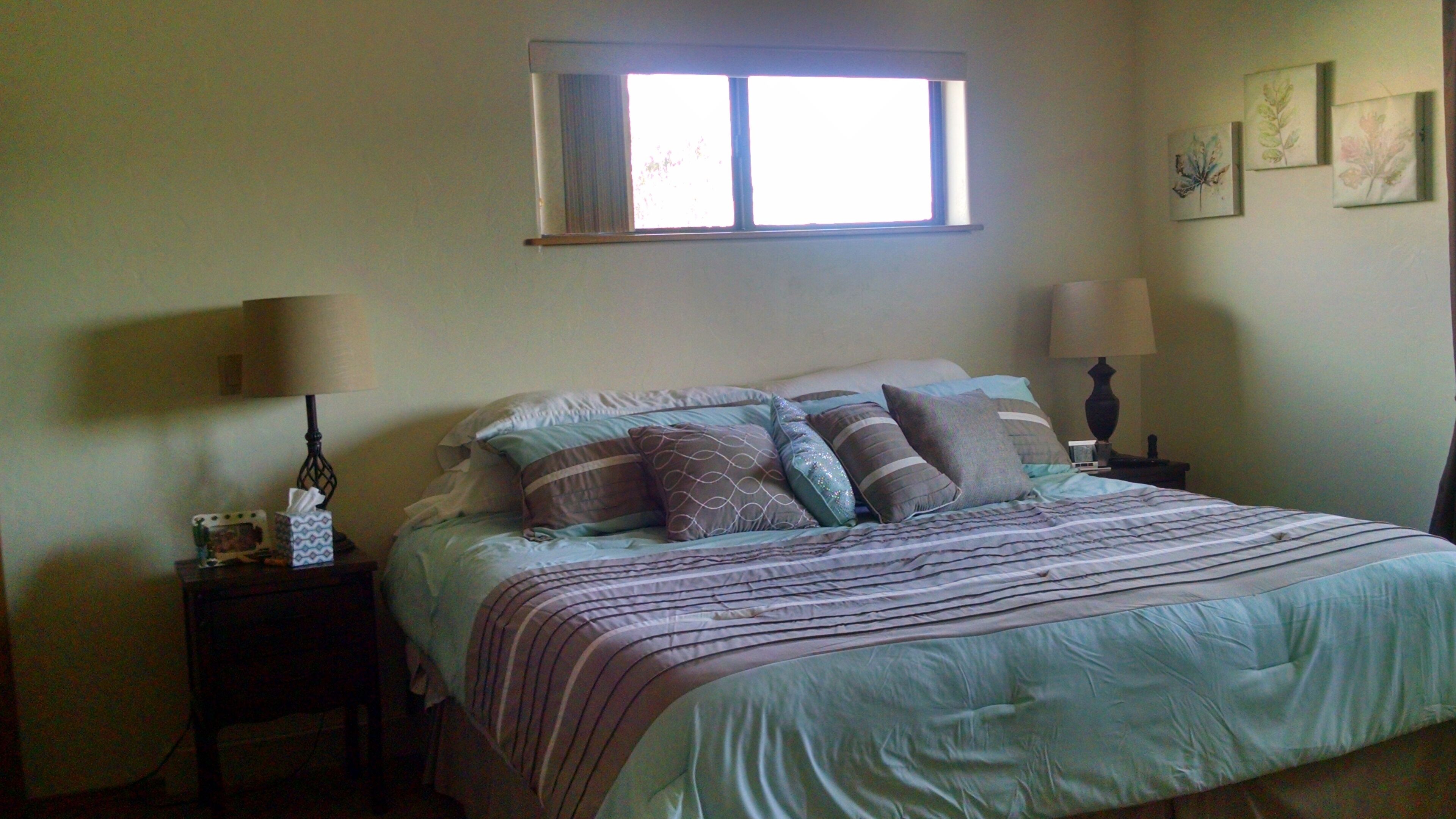  Panoramic views; perfect location; quiet; newly decorated; gorgeous patio