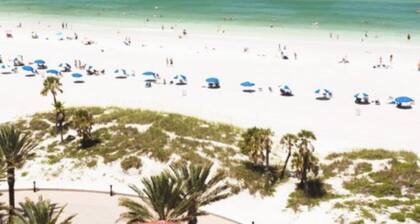 Majestic 2BR 2BA Holiday Waterfront Property W / Internet de alta velocidad, muelle privado