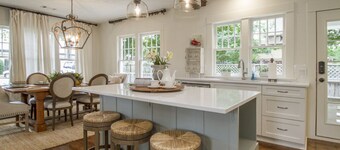 Historic Southern Cottage close to Downtown Conway