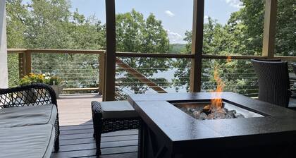 Large Barn styled vacation home that fits groups with space to spare.