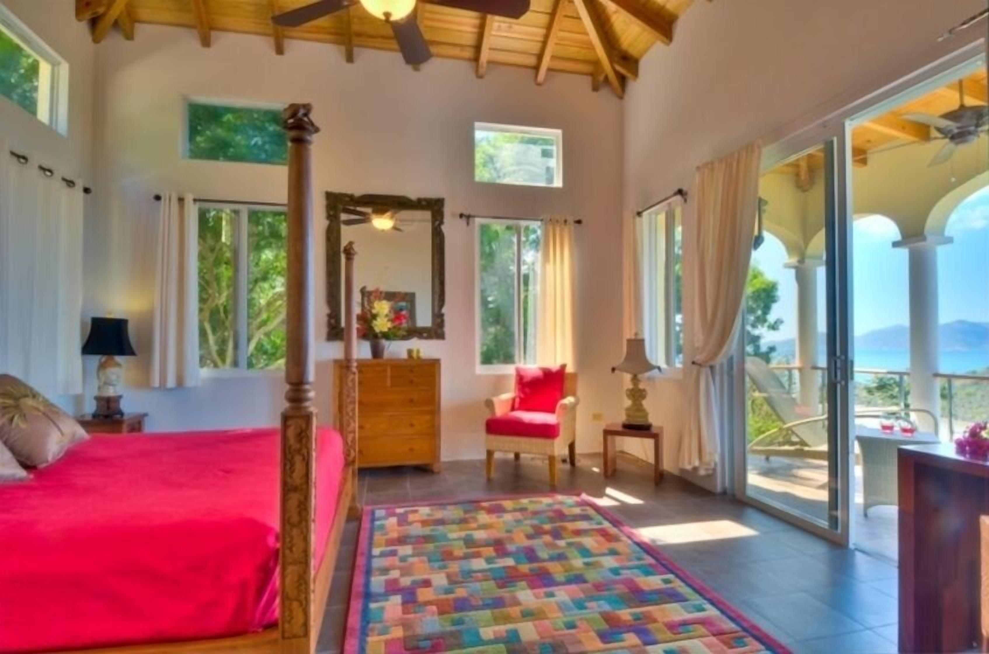 3 bedrooms, in-room safe, iron/ironing board, free WiFi