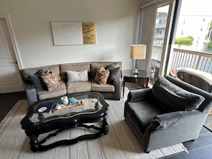 Smart TV, books, computer monitors - Luxury condo steps away from Siesta Key public beach (Siesta Key)