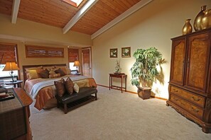 3 habitaciones, escritorio, tabla de planchar con plancha y wifi gratis 