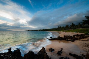 Una playa cerca