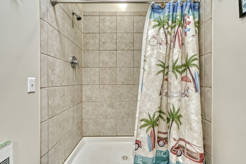 Waterfront Home on Lake Ontario with 50' of Sandy Beach!