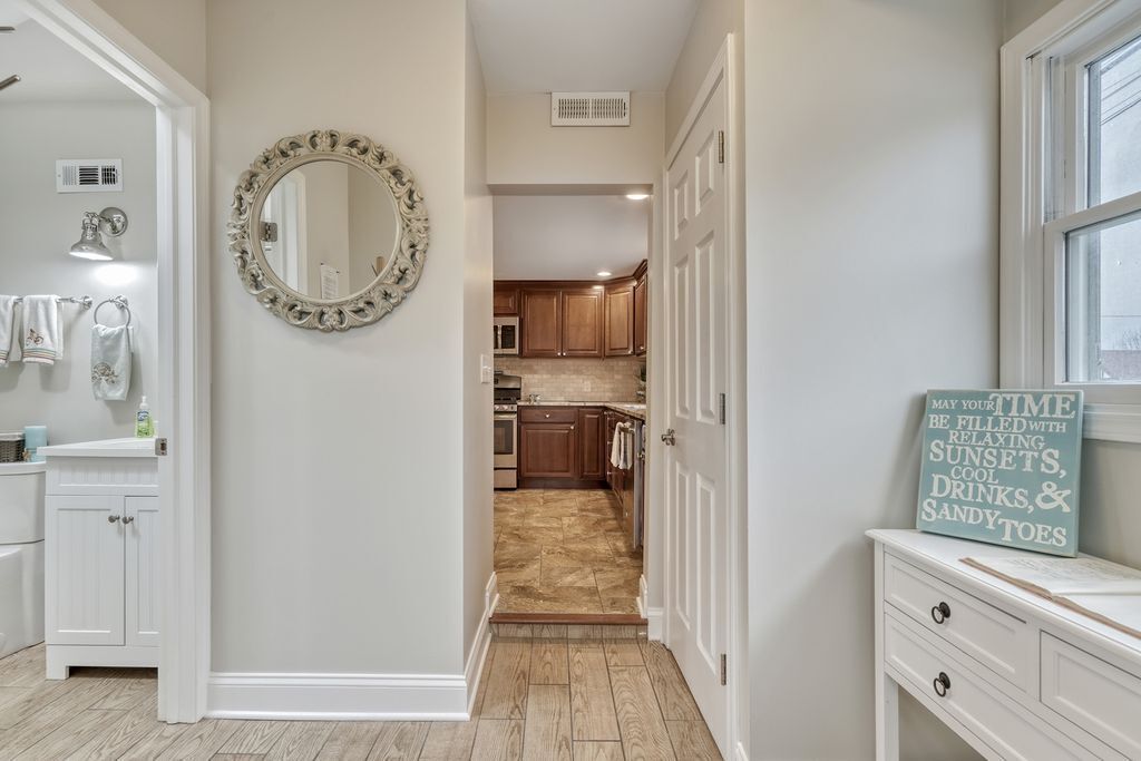 Waterfront Home on Lake Ontario with 50' of Sandy Beach!