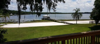 Serene 3br, 3 Bath Estate Hjem på Little Lake Weir