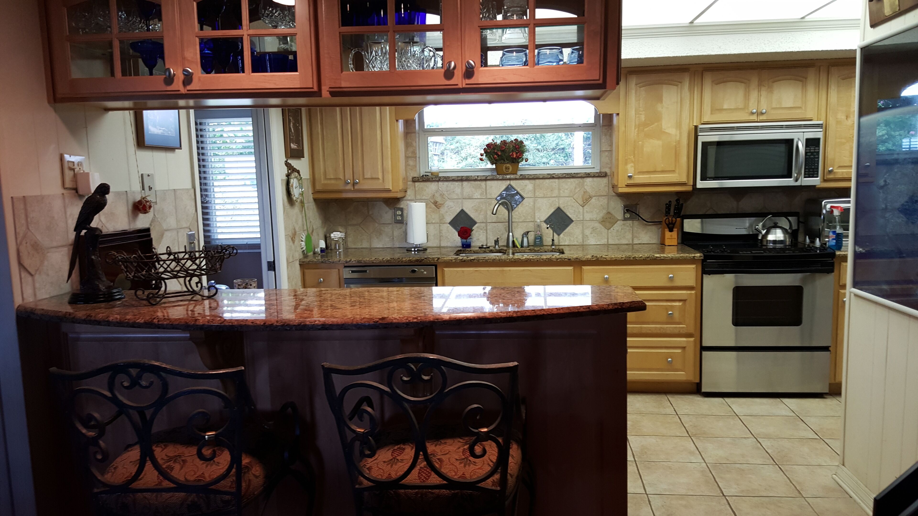 Serene 3br, 3 Bath Estate Home On Little Lake Weir