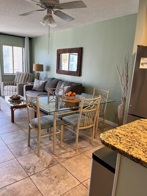 TV, DVD player, stereo - Directly on the Beach / Updated Furniture 2024 - 2/2/6 - Unit 2121 (Gulf Shores)