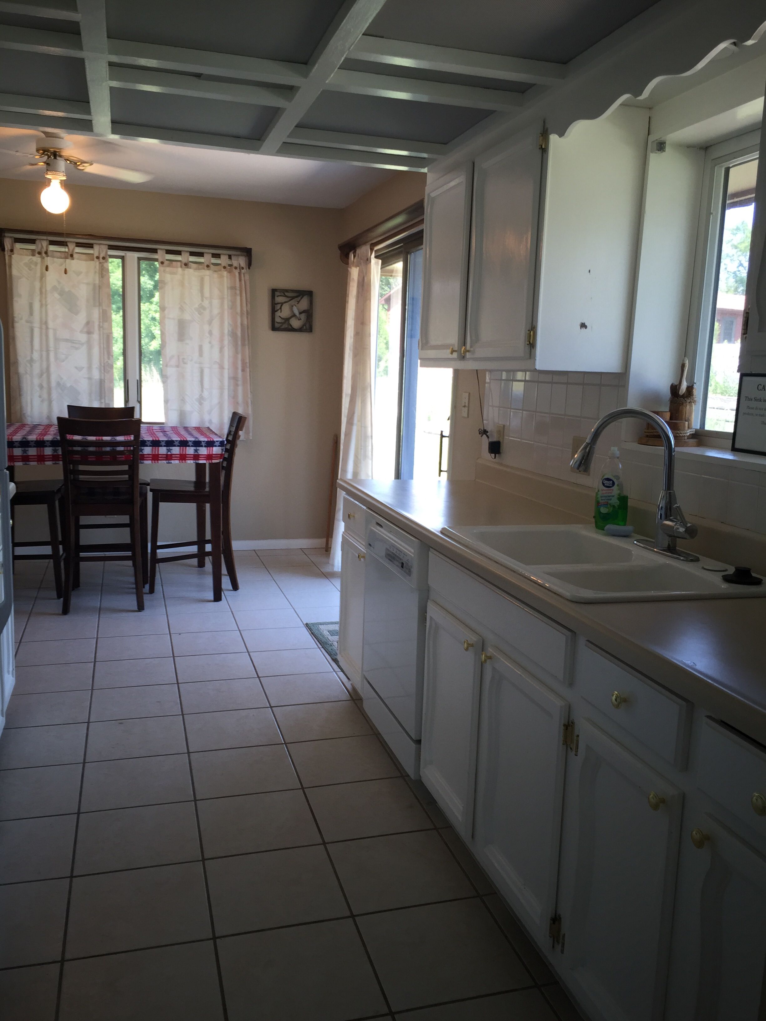 5 Bedroom Lake House on Lake McConaughy - Great for families or group gatherings