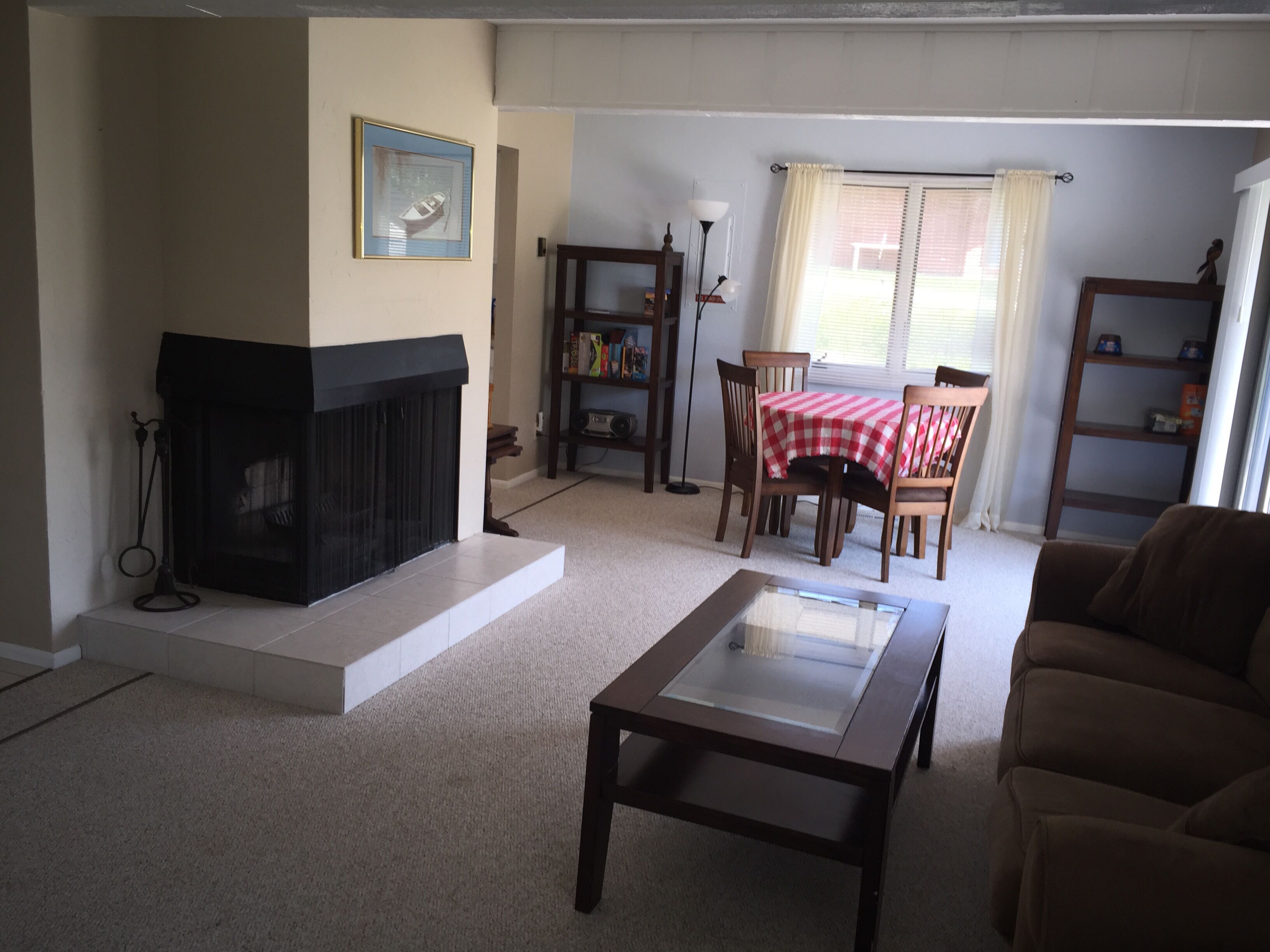 5 Bedroom Lake House on Lake McConaughy - Great for families or group gatherings