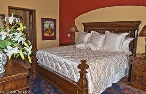 5 bedrooms, iron/ironing board, free WiFi, bed sheets