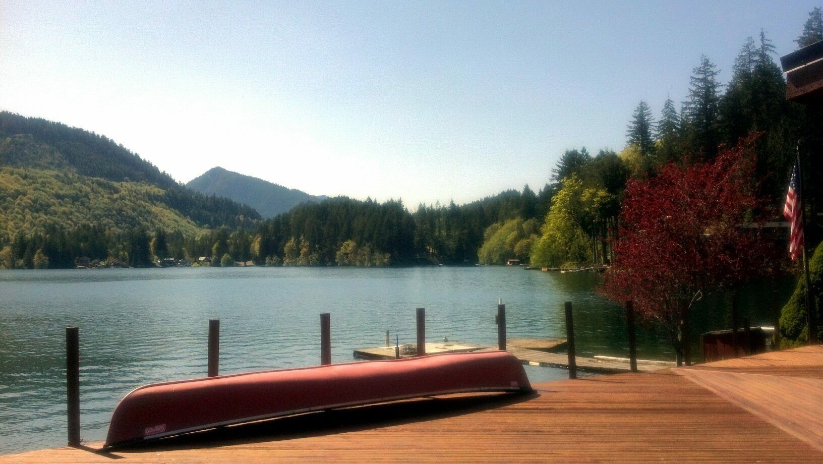 Incredible Waterfront Property on Lake Sutherland... Sunny Side of Lake!!!