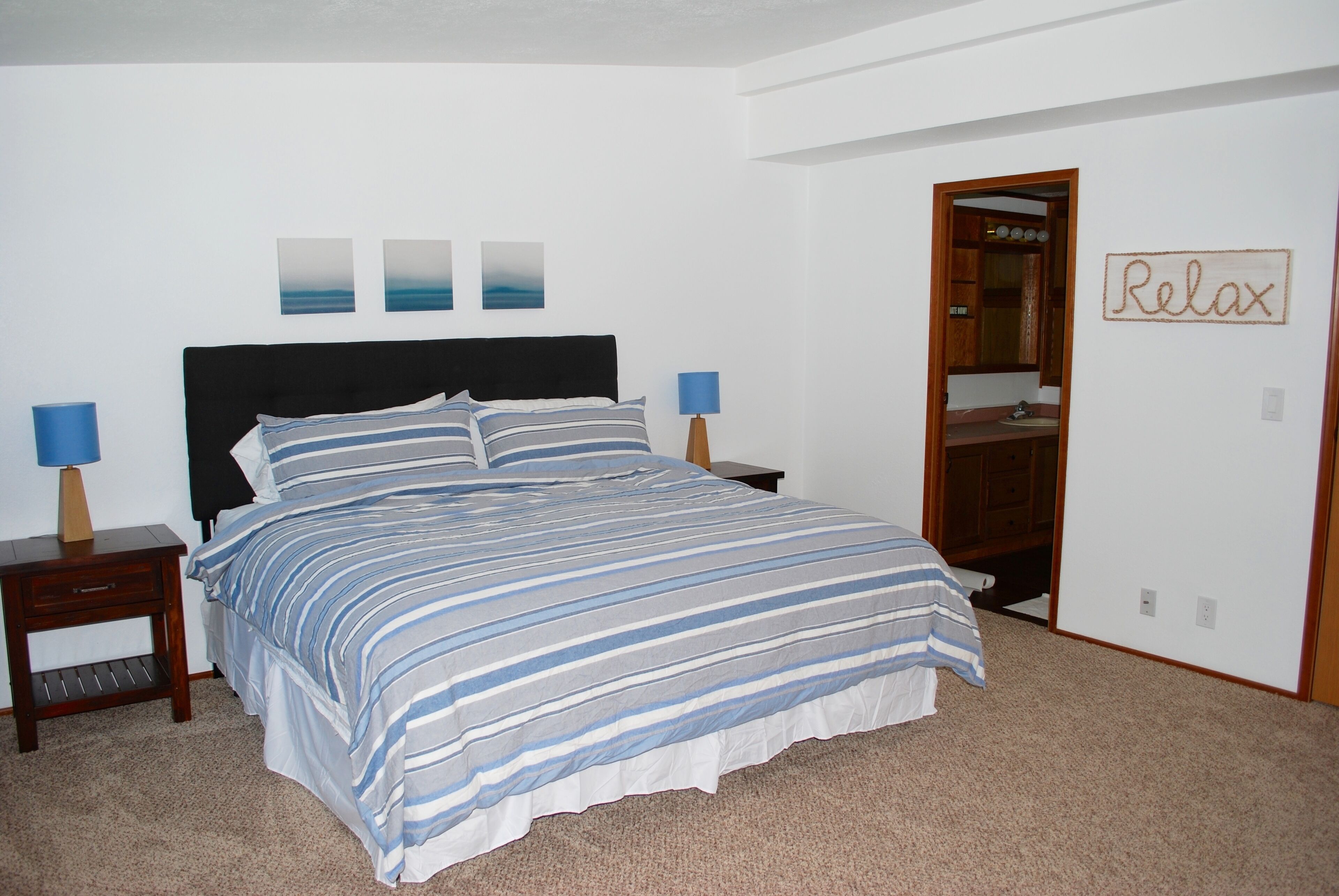 Incredible Waterfront Property on Lake Sutherland... Sunny Side of Lake!!!