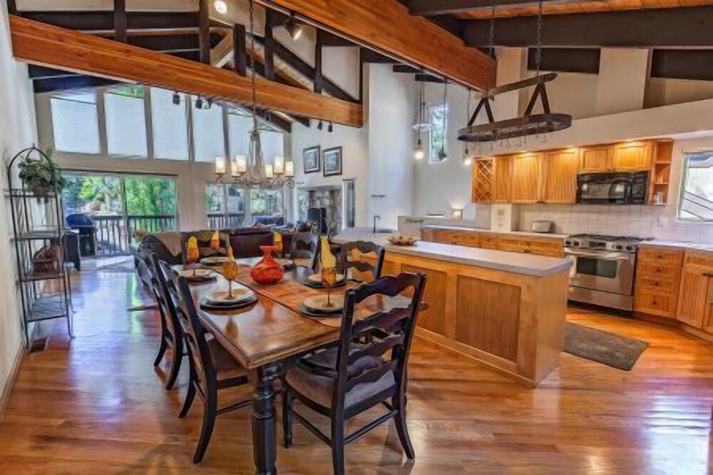 Village Town Home. Close to Casinos and Beaches