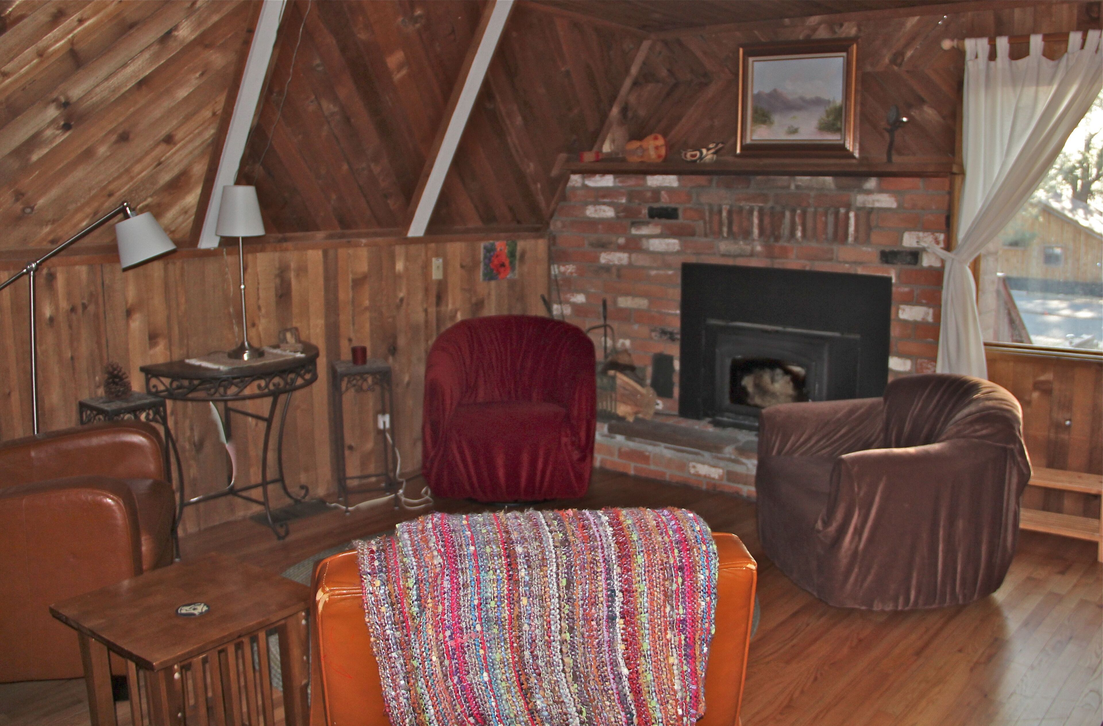 Classic, Three-Story Chalet in the Pines