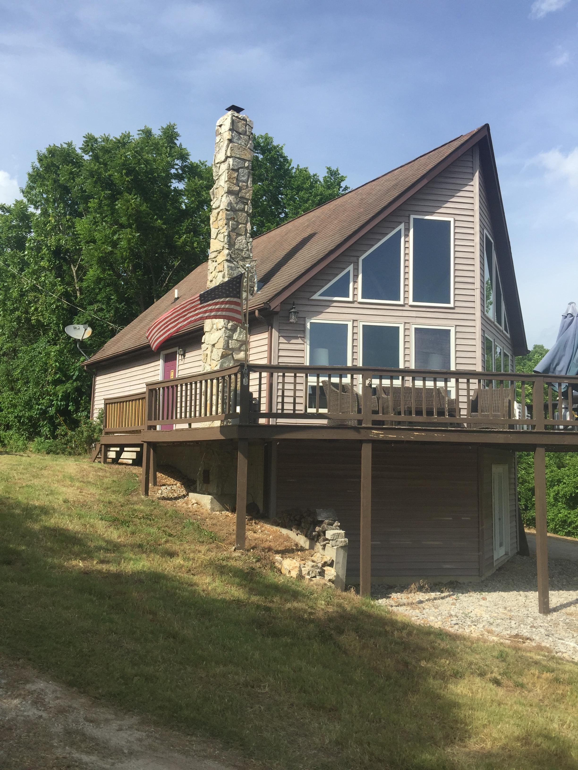 Pet Friendly Table Rock Lake Cabin w/ Stunning Lake Views of Shell Knob Bridge 