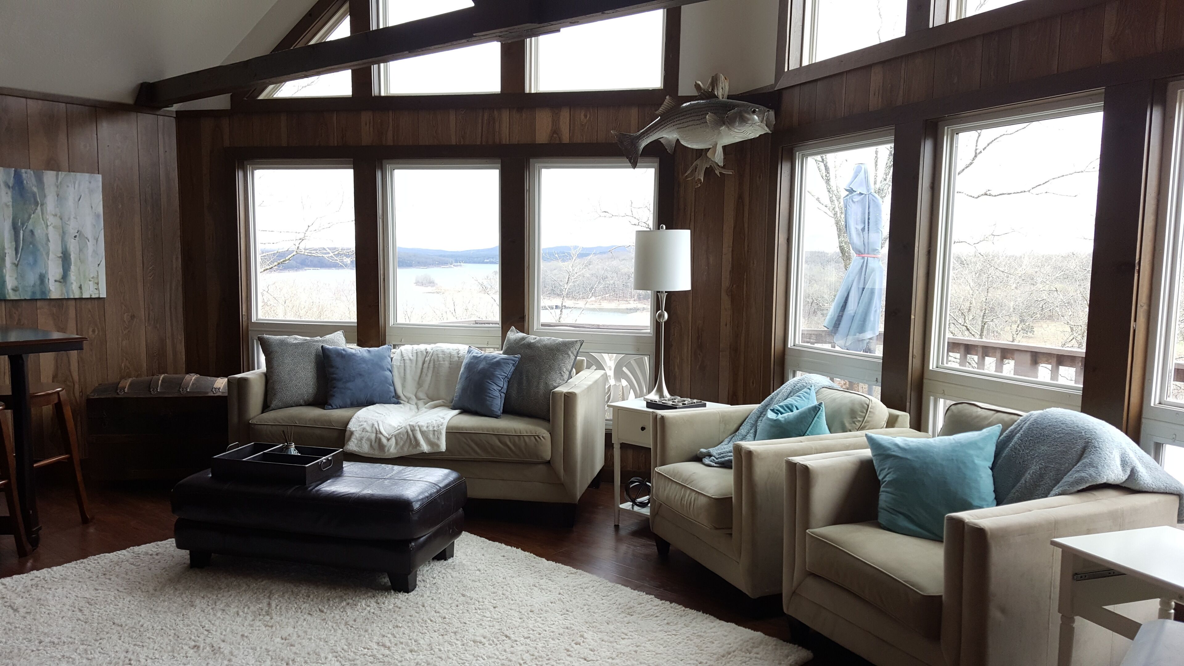 Pet Friendly Table Rock Lake Cabin w/ Stunning Lake Views of Shell Knob Bridge 