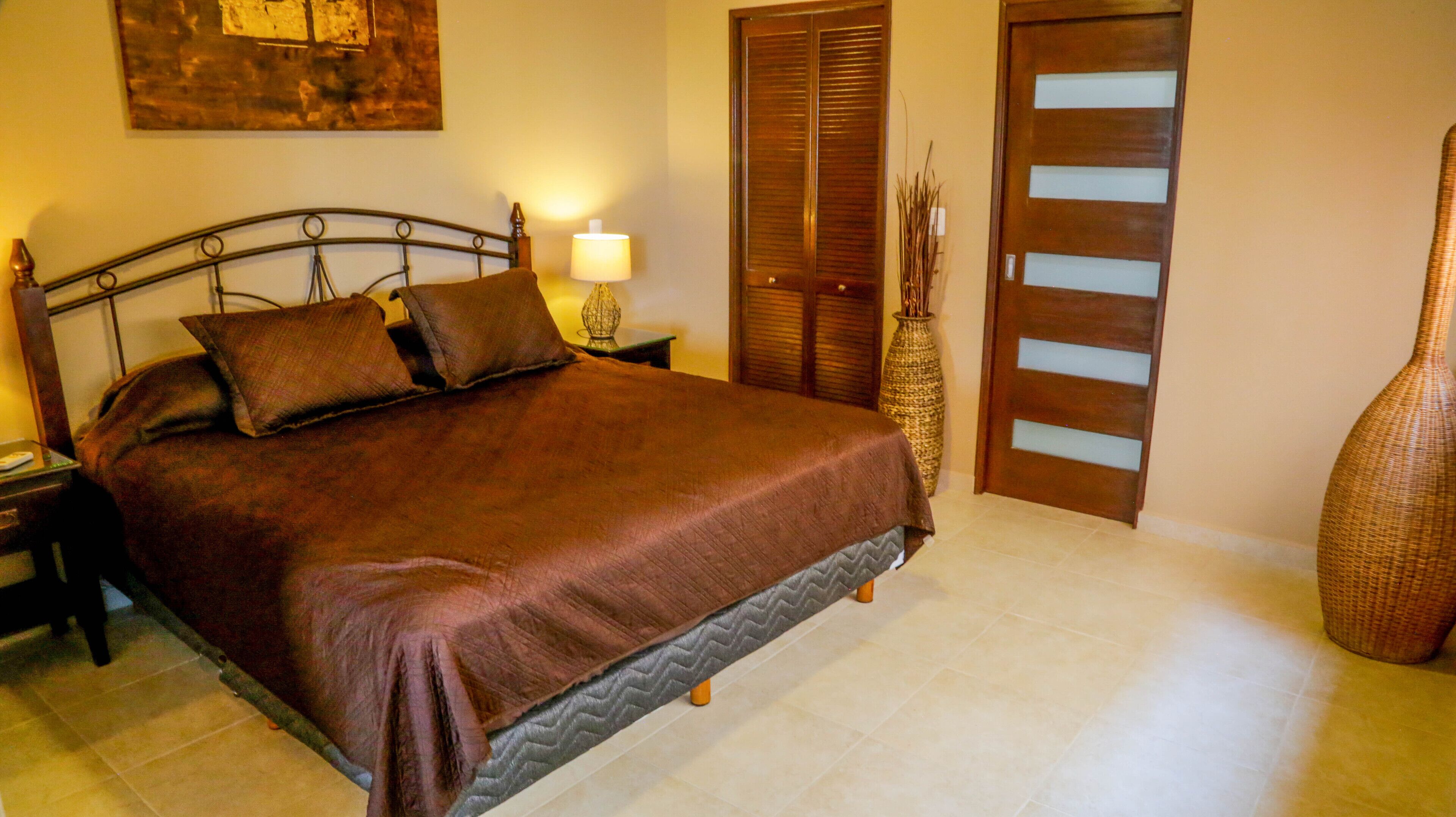 Beach, Pool, Golf, Fishing and Sea-Life Adventures!