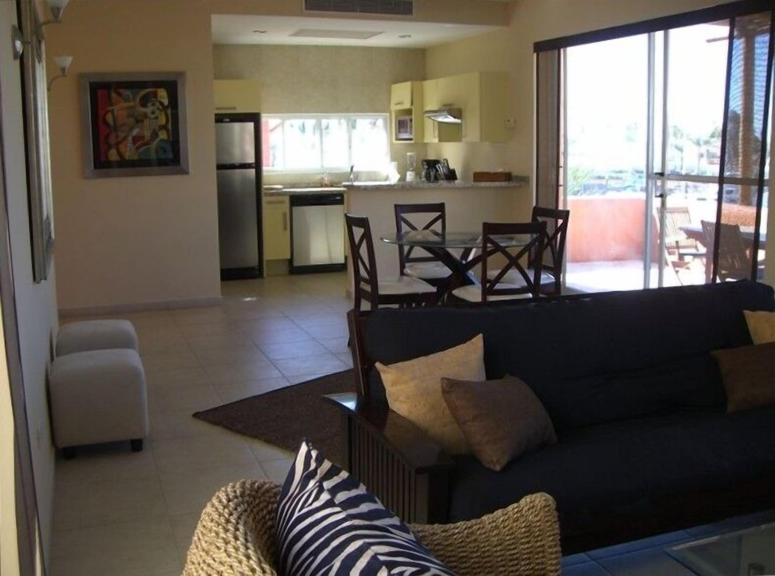 Beach, Pool, Golf, Fishing and Sea-Life Adventures!