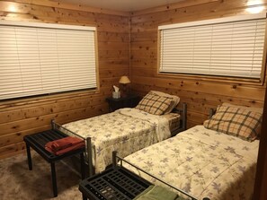 4 bedrooms, memory-foam beds, iron/ironing board, free WiFi