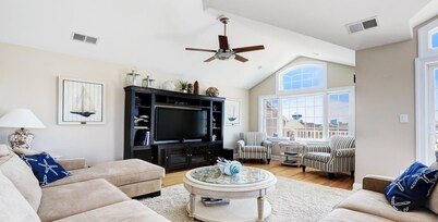 Beautiful Beach House!