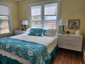 2 عدّة غرف نوم ومكواة/لوح كي وواي فاي مجانًا وملاءات أسرّة