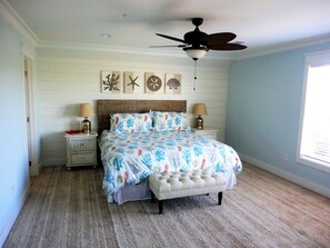 5 室のベッドルーム、アイロン / アイロン台、WiFi (無料)、ベッドシーツ