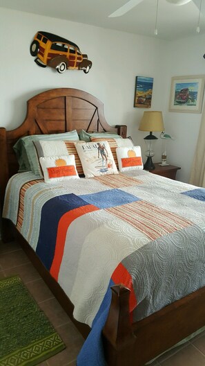 3 habitaciones, tabla de planchar con plancha, wifi y ropa de cama 