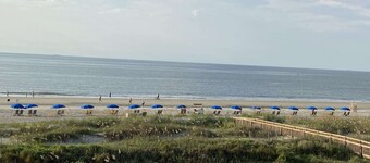 Admirals Row 306: True Direct Oceanfront W / Panoramic Oceanview