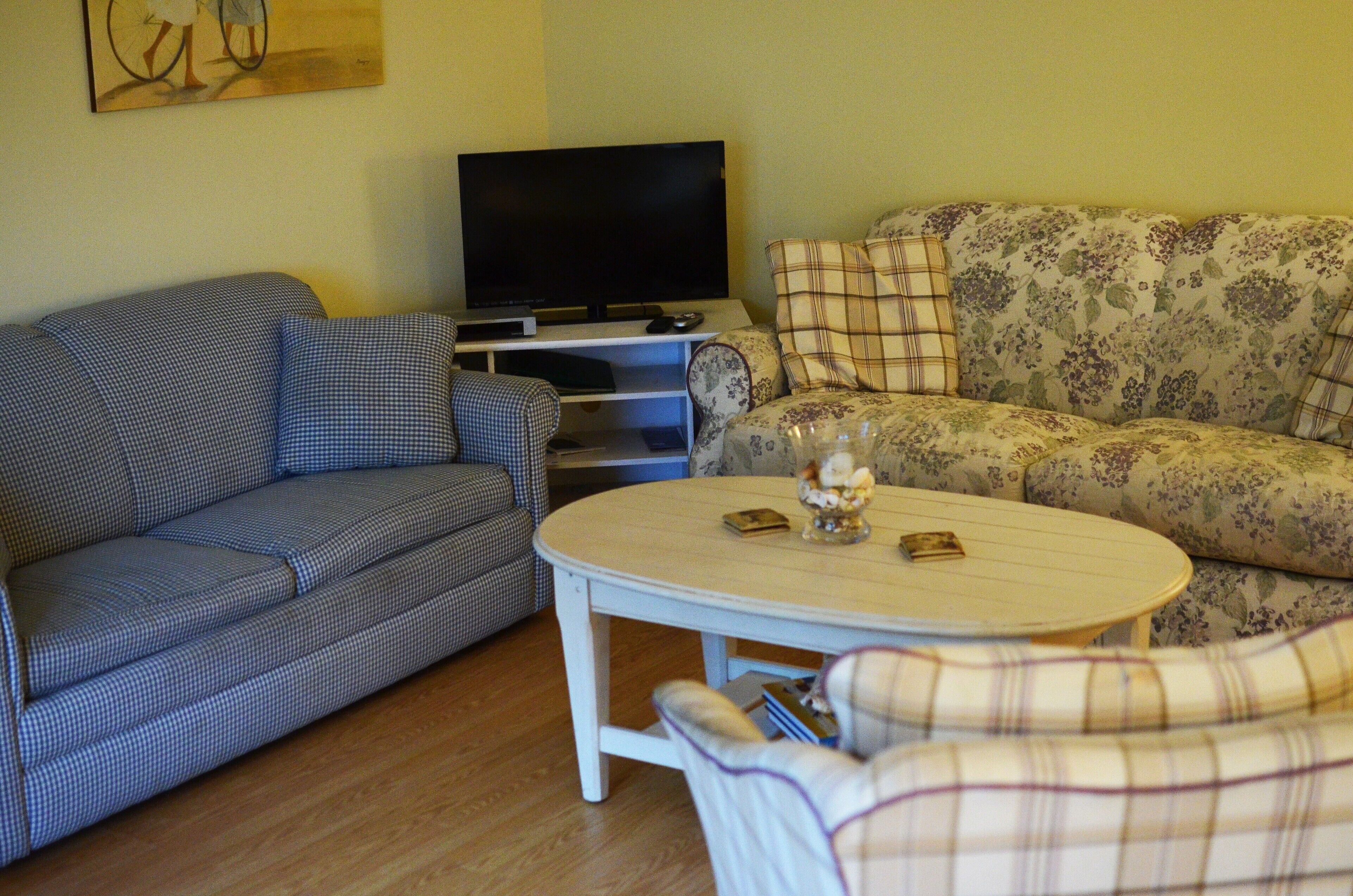 Quaint, Peaceful Beach Retreat