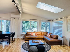 スマートテレビ、Netflix、ストリーミングサービス