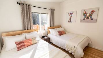 2 chambres, fer et planche à repasser, accès au Wi-Fi (inclus)