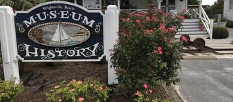 Wrightsville Beach is calling! Come stay @ Pelican and Nina Bs